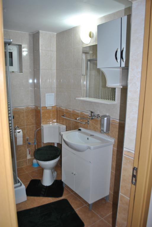 Apartament Alpha Apartamento Bistriţa Exterior foto