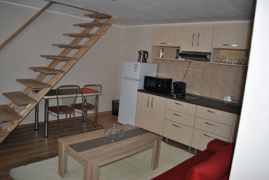 Apartament Alpha Apartamento Bistriţa Exterior foto